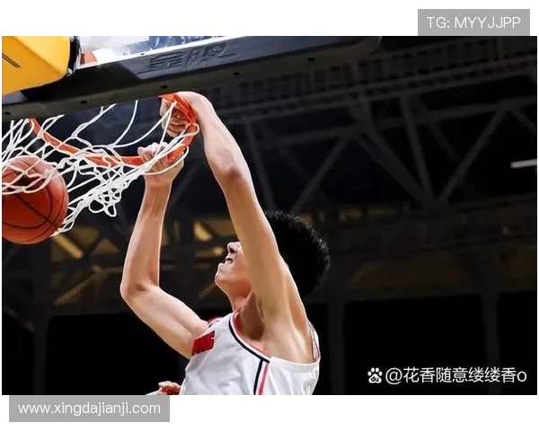 任骏飞领衔球队奋战新赛季展现篮球才华与团队精神的双重魅力